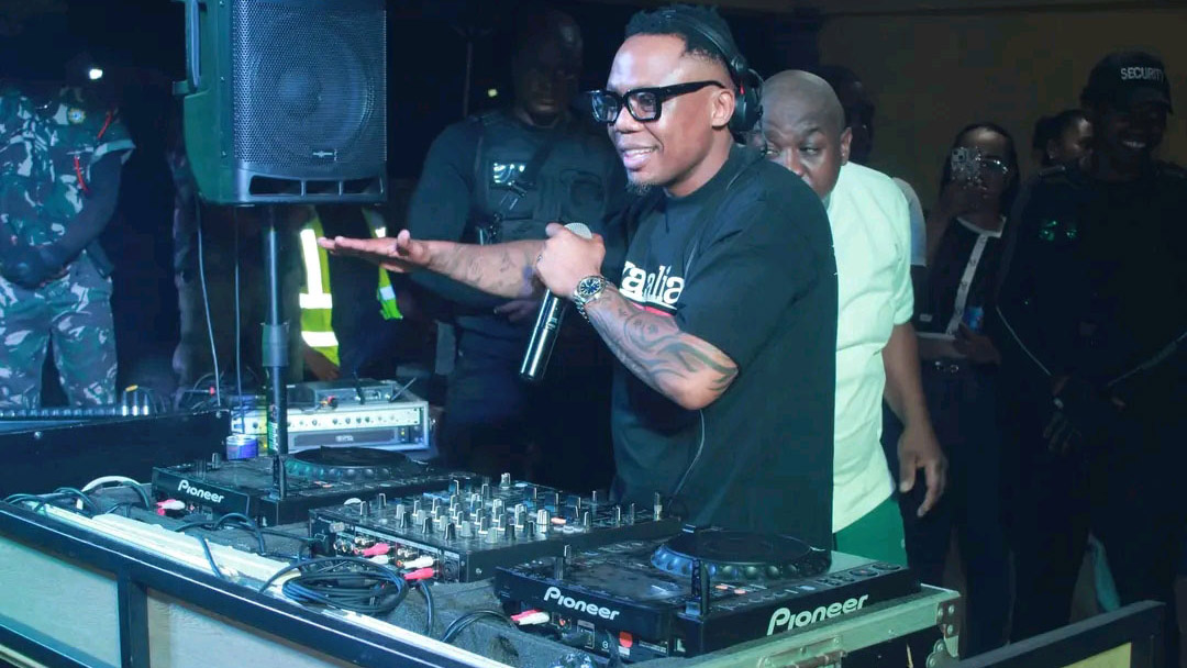  ‘A Night with DJ Tira’